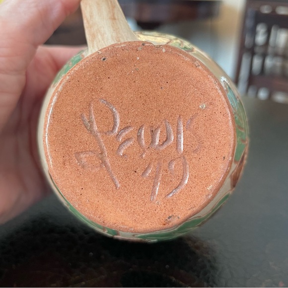 Vintage 1949 Pottery Coffee Cup - Picture 4 of 9